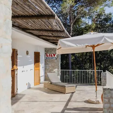 Mare Di Spartaia Villa *