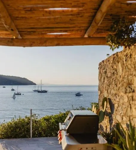 Villa Mare Di Spartaia