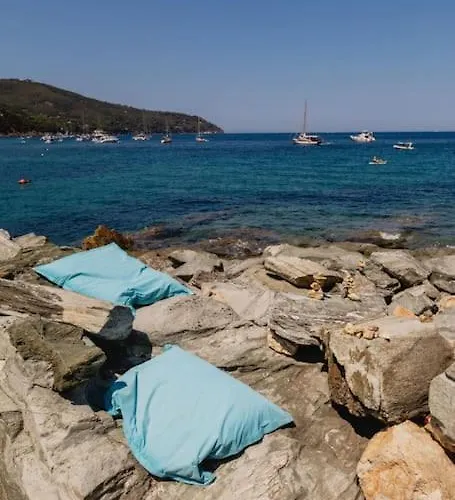 Mare Di Spartaia Procchio (Isola d'Elba)